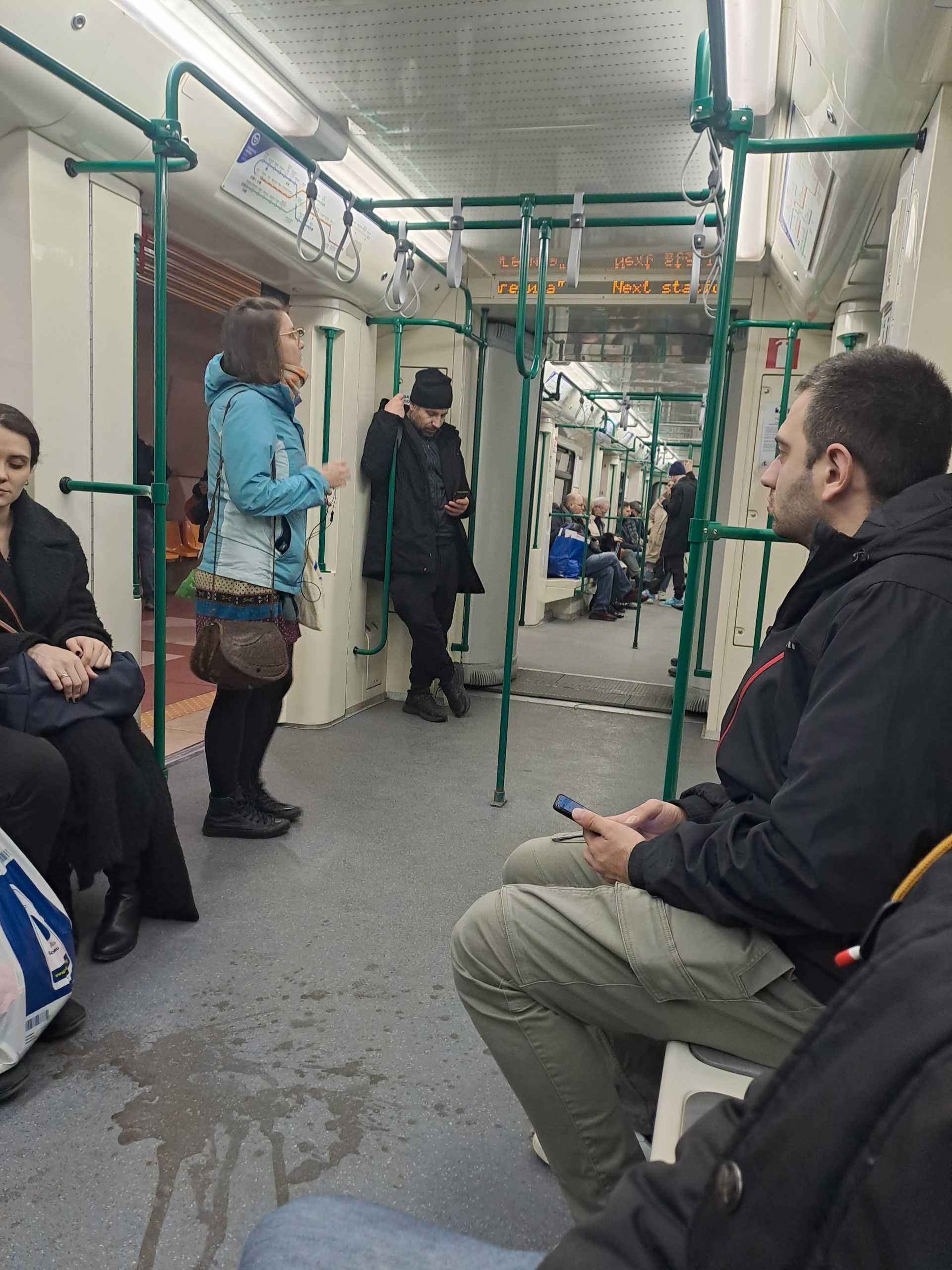 Нова година в софийското метро